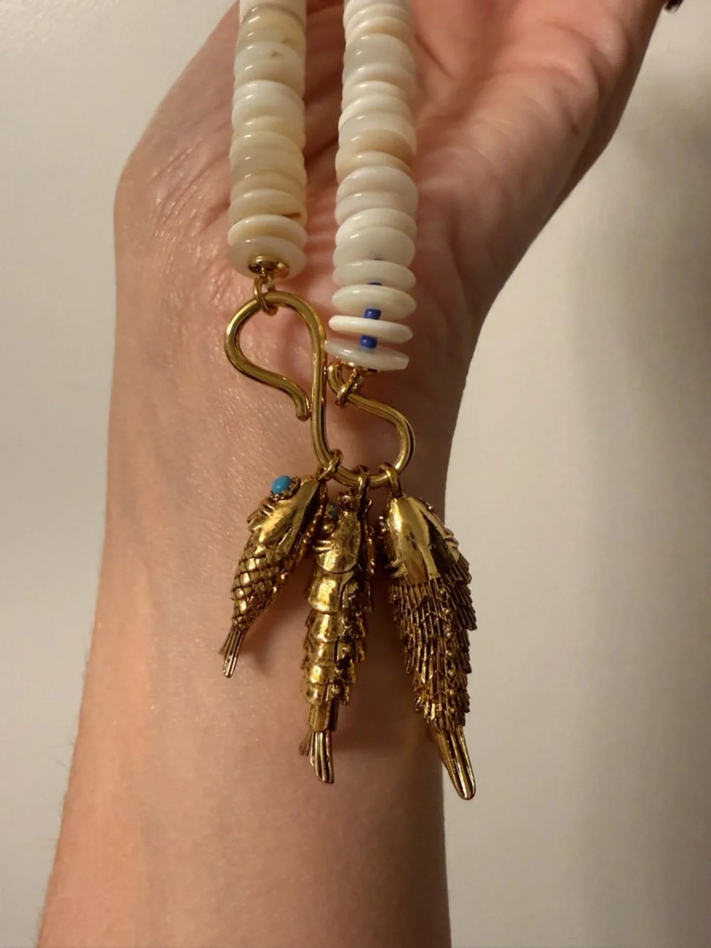 Madewell Fish Beaded Necklace - Picture 6 of 7
